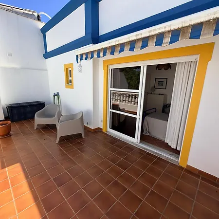 Casa Da Armacao Do Barril *
